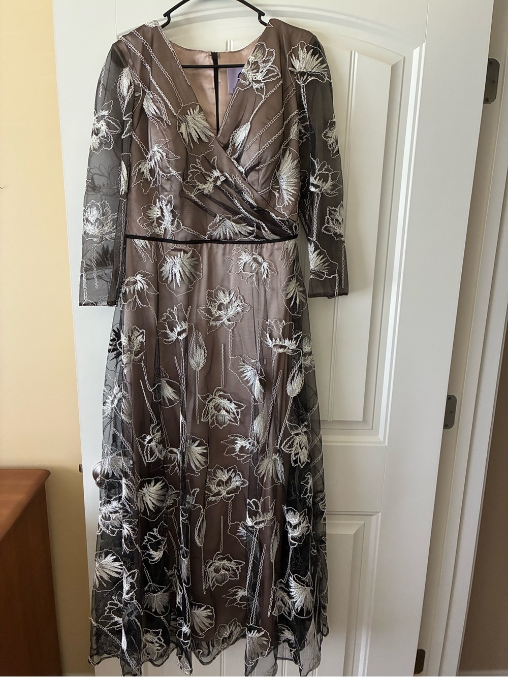 JS Collections Floral Embroidered 3/4 Sleeve Midi Dress. Mother of bride/groom
